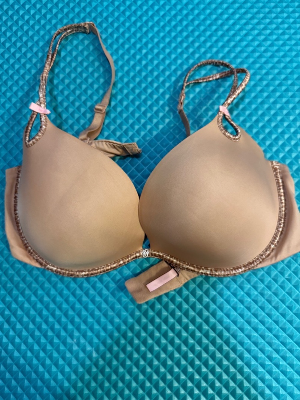 Victoria's Secret Beige Padded Underwire Bra 38D